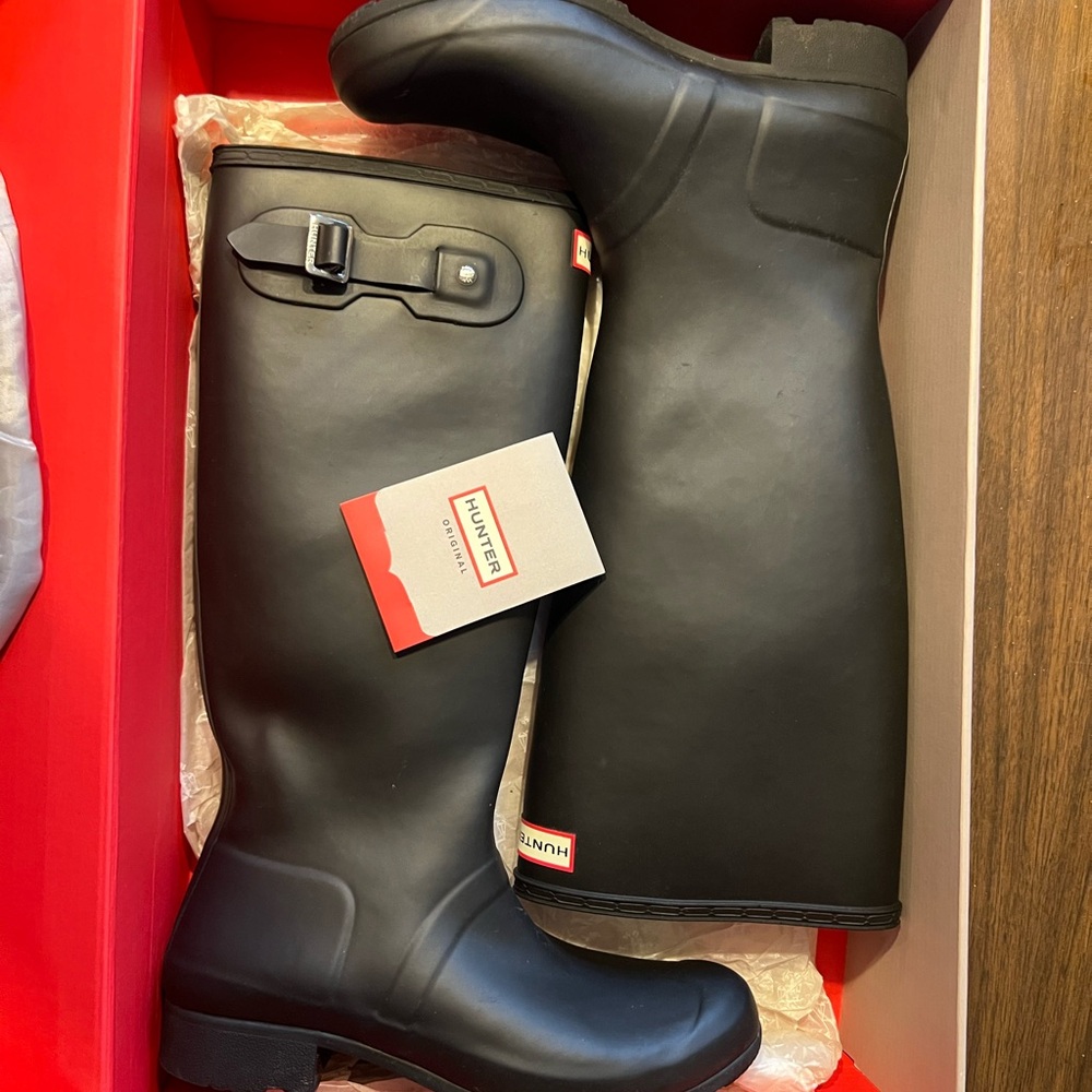 Hunter Women's Black Rain Boots